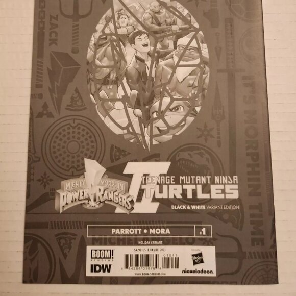 Mighty Morphin Power Rangers/Teenage Mutant Ninja Turtles #1D, B & W Variant - Picture 8 of 12